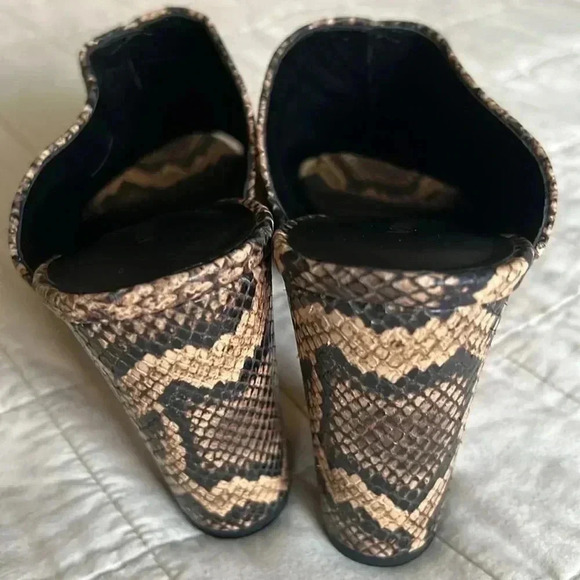 Vince Open Toe Mules - Picture 4 of 11